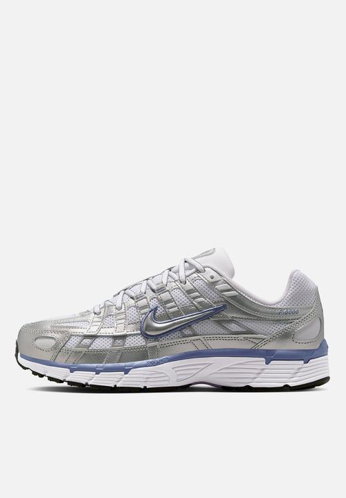 Nike - P-6000