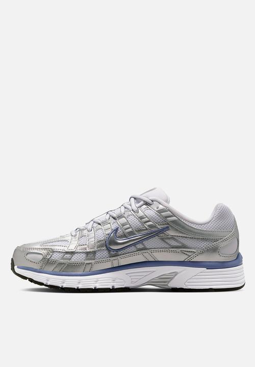 Nike - P-6000