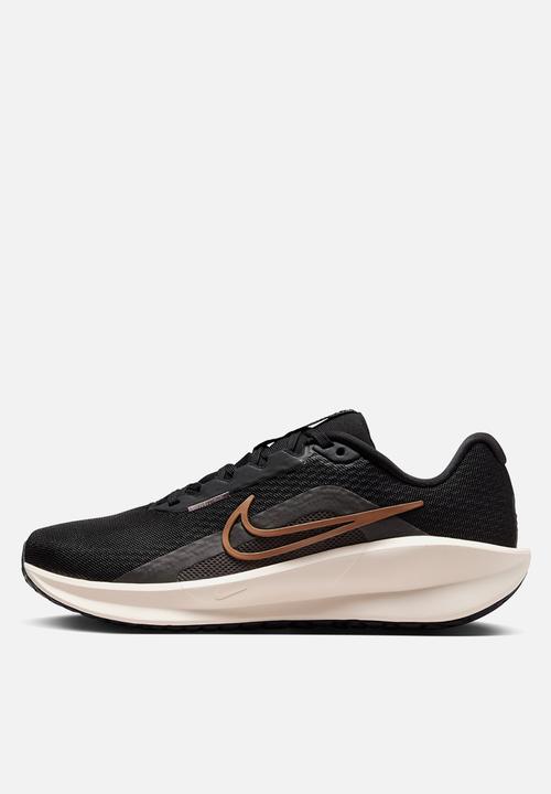 Nike - Downshifter 13