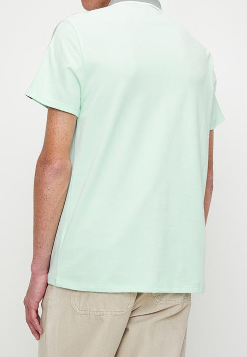 GUESS - Pique Logo Tape Tee - Oth Misc