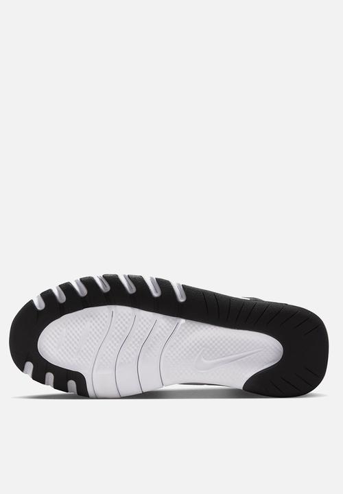 Nike - Flex Train