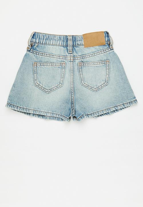 Cotton On - Sarai pleat front denim short - airlie light blue/studs