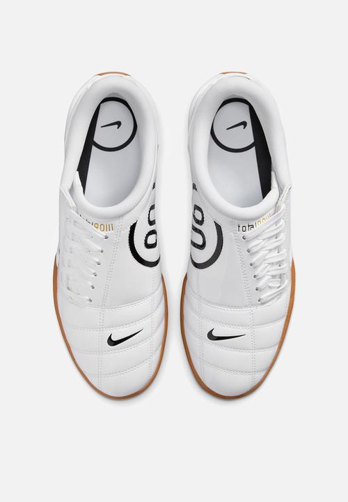 Nike - Nike Total 90