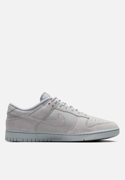 Nike - Dunk Low Retro SE