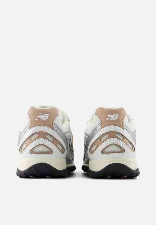New Balance  - U204L - Natural