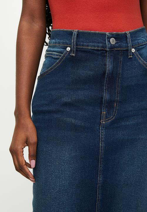 Levi’s® - HR Back Slit Skirt - Review Time