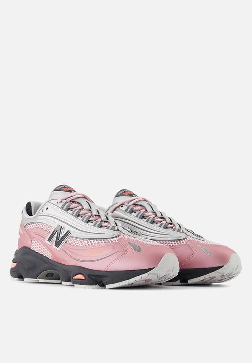 New Balance  - M1000 v1