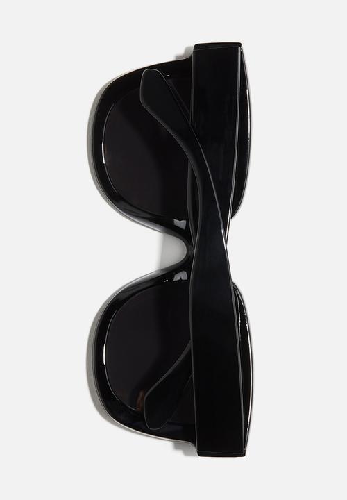 H&M - Square sunglasses - black