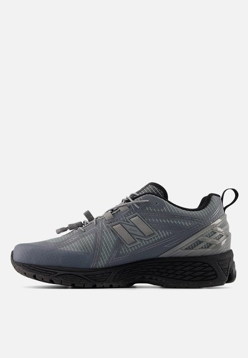 New Balance  - U1906R v1