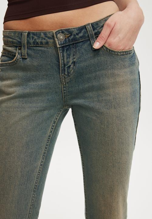 Cotton On - Low rise bootcut jean - rusty blue