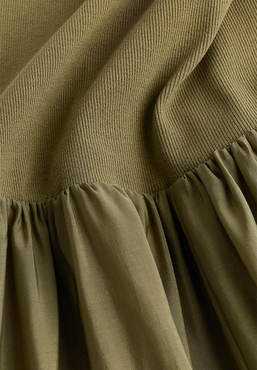H&M - Flared-skirt dress - khaki green