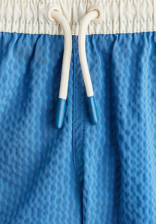 H&M - Seersucker swim shorts - bright blue