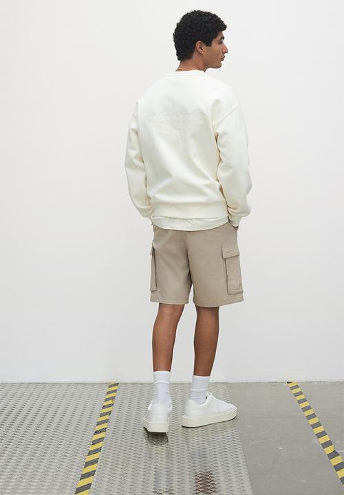 H&M - Regular fit cargo shorts - beige