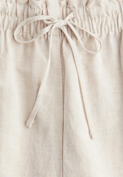 H&M - Cropped linen-blend trousers - light beige