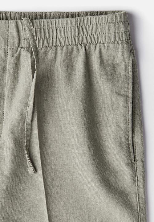 H&M - Regular fit linen-blend shorts - dusty green