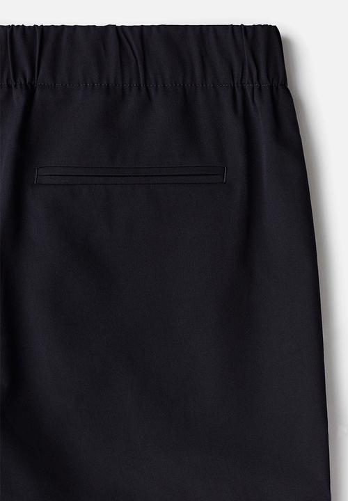 H&M - Relaxed fit shorts - navy blue 