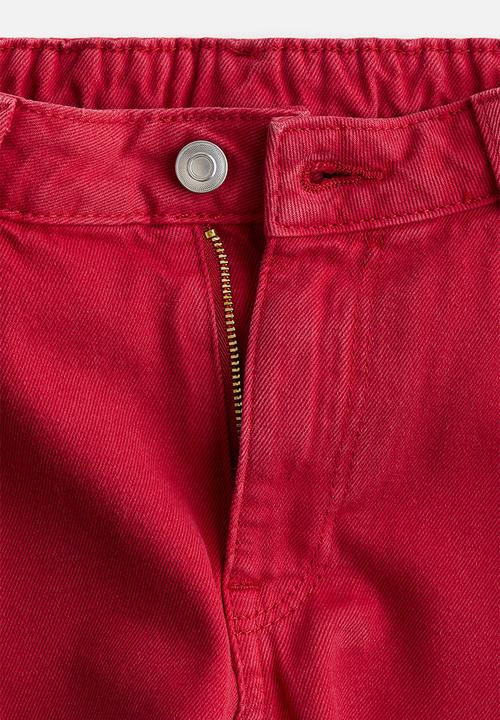 H&M - Frayed-edge denim shorts - red