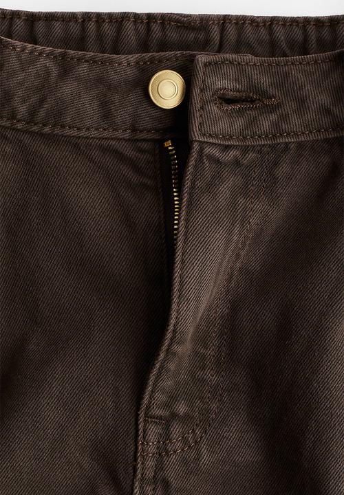 H&M - Frayed-edge denim shorts - dark beige
