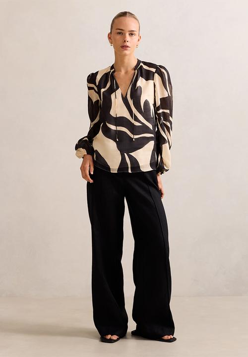 Forever New - Romina Raglan Blouse