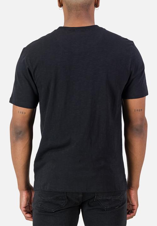 S.P.C.C - Aldean Tee  - Black Regular Fit Fashion Tees Black