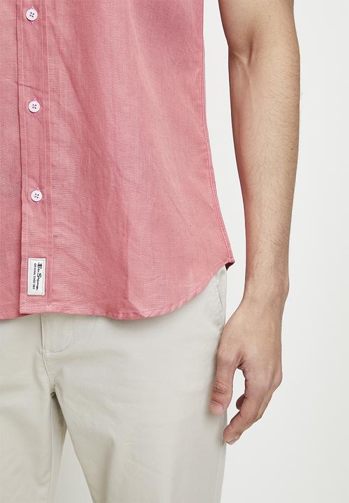 Ben Sherman - Cotton Linen Shirt S/S - Salmon 40