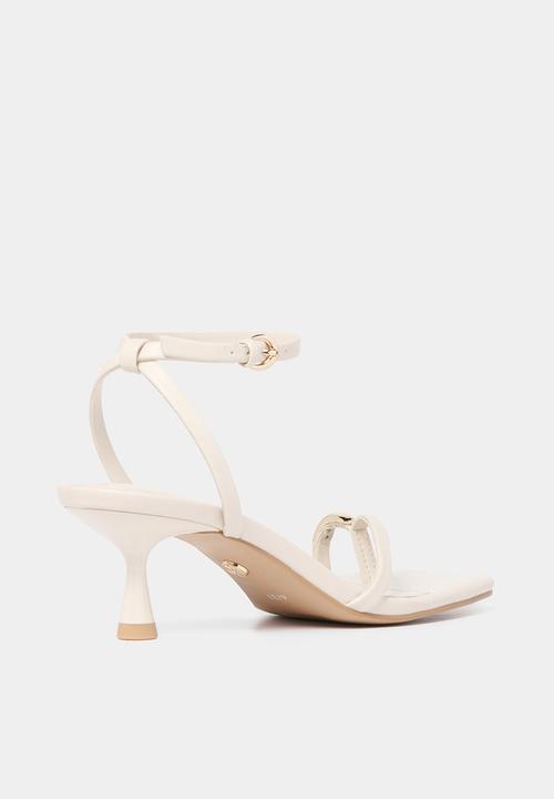 Forever New - Tatiana Toe Loop Trim Strappy Sandal Heel 