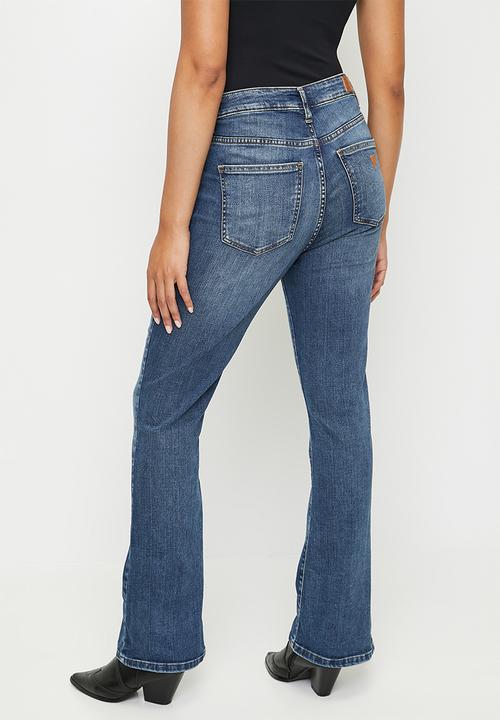GUESS - Sexy Flared Jeans - Dark Wash