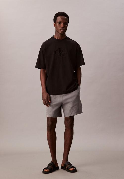 Calvin Klein - Ss Hero Monologo Emb 16S Crewneck Tee - Black