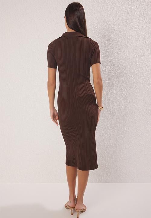 Trendyol - Plain maxi knitwear polo collar dress - brown