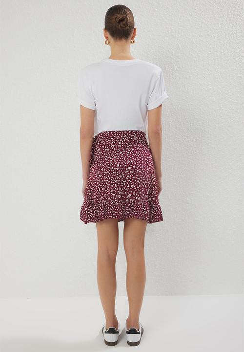 Trendyol - Floral Ruffle Viscose Summer Mini Skirt - burgundy