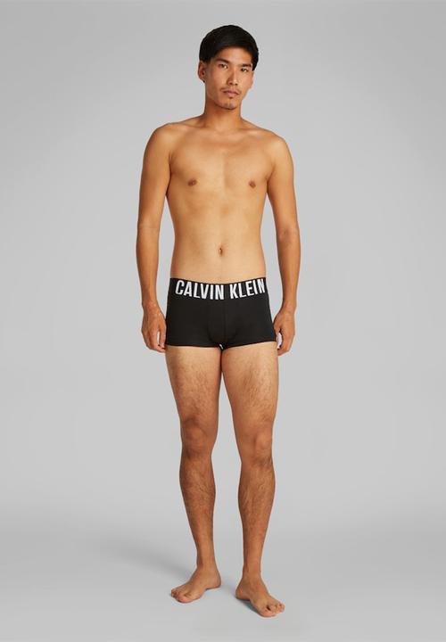 Calvin Klein - Low Rise Trunk 3Pk - B- Carnival Bl, White, Misty Gr Lgs