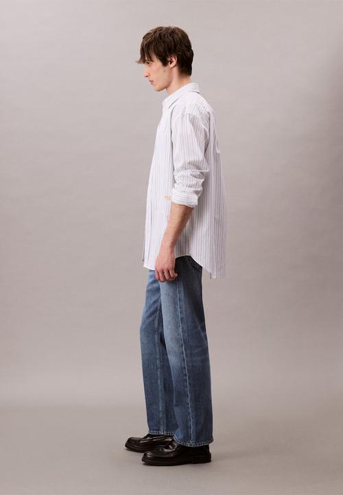 Calvin Klein - 90S Straight Lt Wt Shockwave Jean - Shockwave