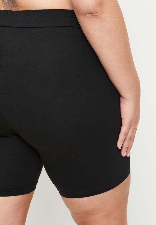 PUMA - Plus ESS No. 1 Logo 7   Short Leggings W PUMA - Black