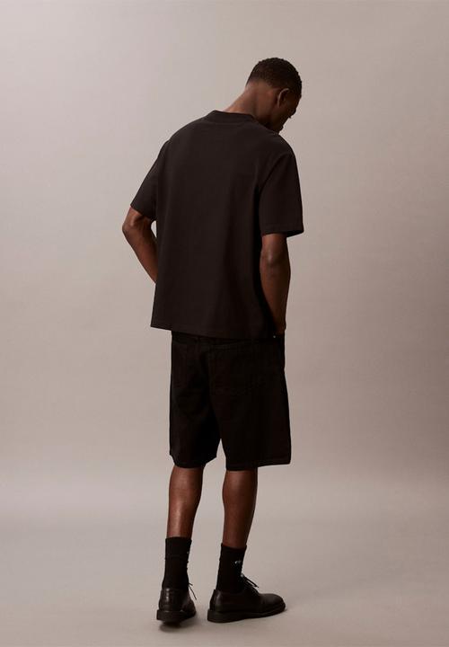Calvin Klein - Ss 16S Rlxd Fit Ckj Graphic Tee - Black