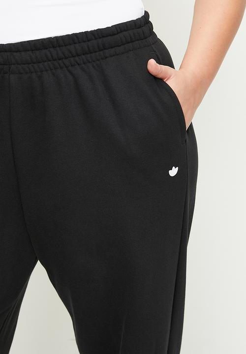 adidas Originals - Plus ESS JOGGER FT W - black