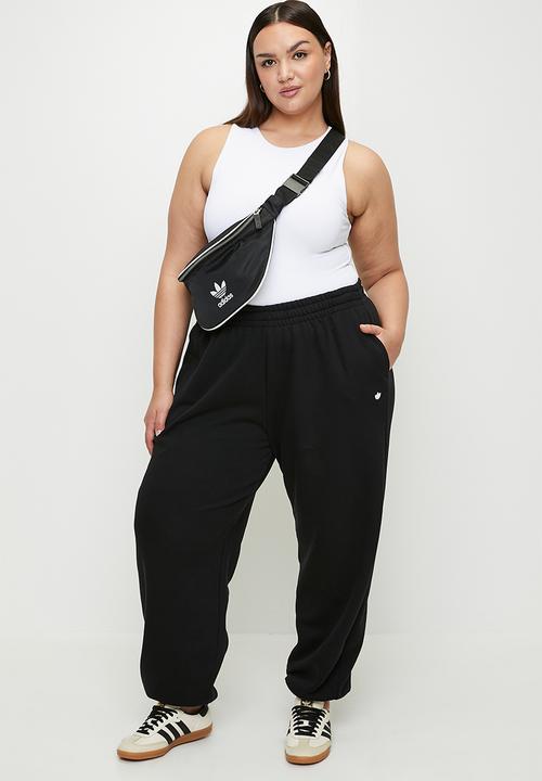 adidas Originals - Plus ESS JOGGER FT W - black