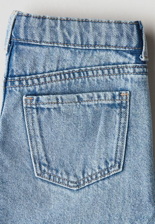 H&M - Denim shorts - light denim blue 