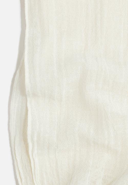 H&M - Linen-blend shawl - cream