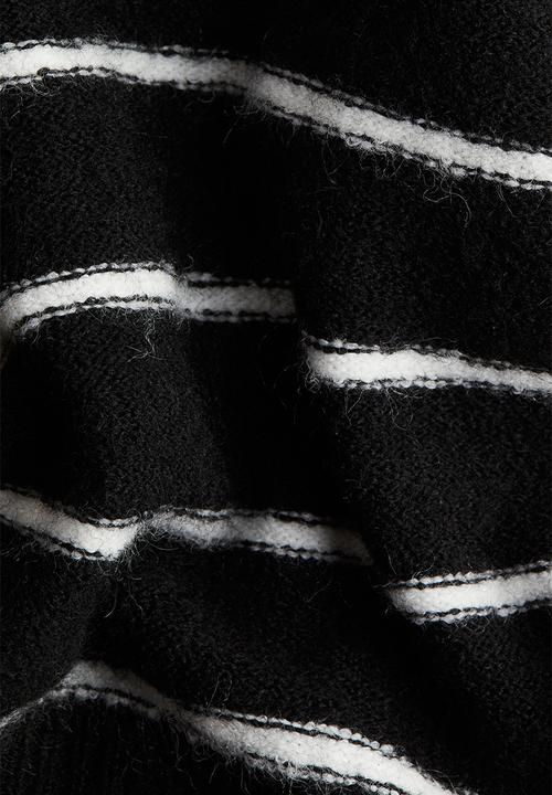 H&M - Fine-knit t-shirt - black striped
