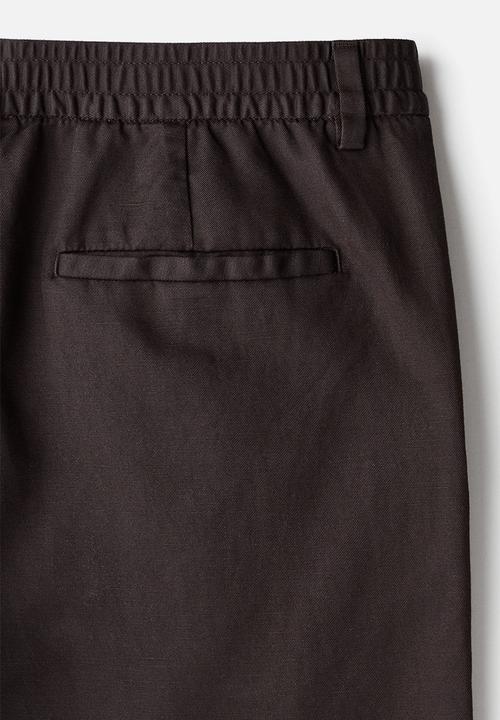 H&M - Regular fit lyocell-blend trousers - brown