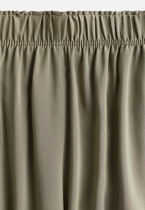 H&M - Cropped pull-on trousers - light khaki green 