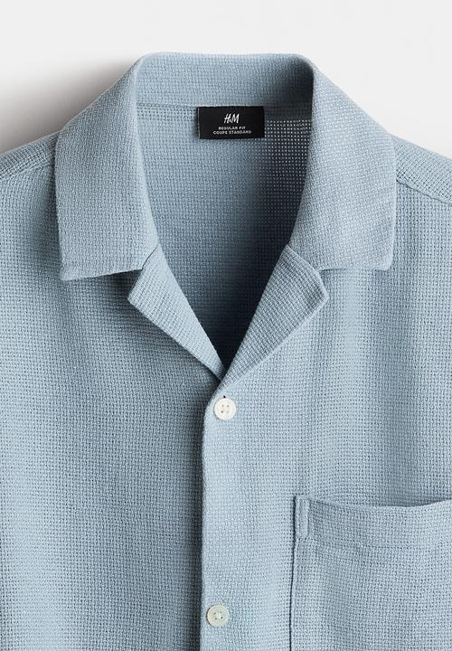 H&M - Regular fit textured resort shirt - light blue 