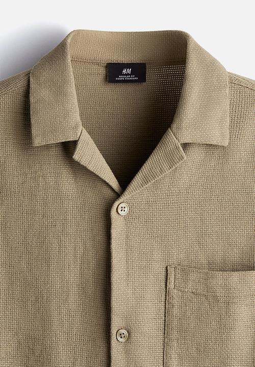 H&M - Regular fit textured resort shirt - green