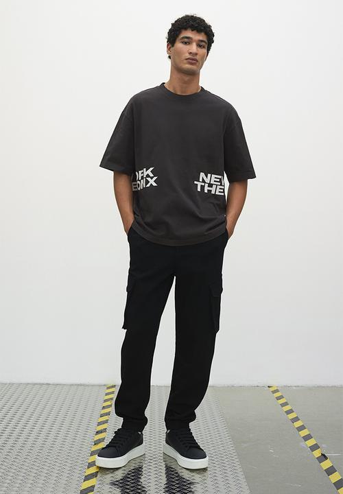 H&M - Loose fit washed T-shirt - dark grey the bronx
