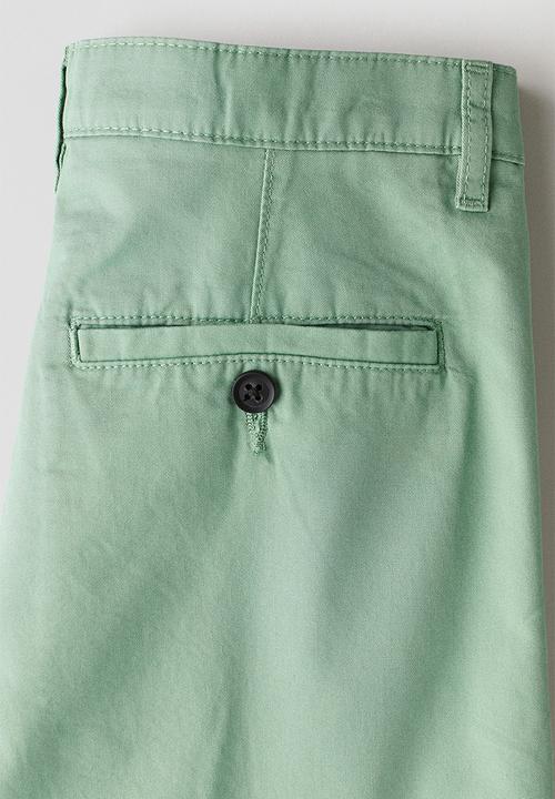 H&M - Cotton chino shorts - green