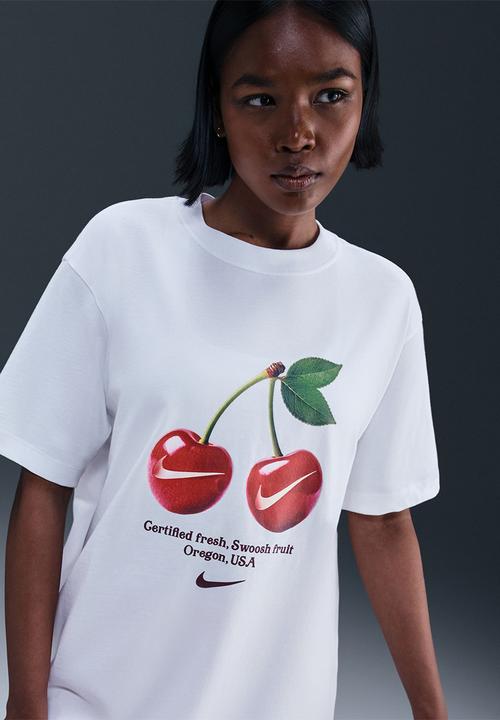 womens white and red nike shirt