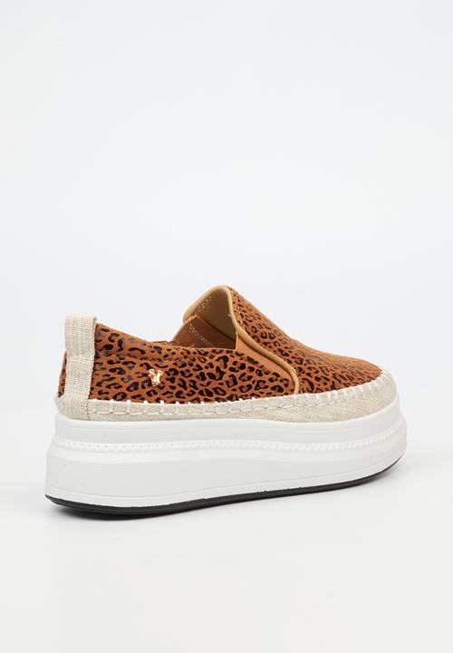 Butterfly Feet - Senhora 13 Slip-On - Brown