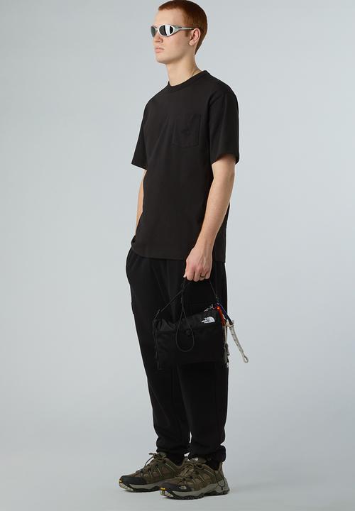The North Face - S/S Dome Relaxed Pocket Tee - TNF Black (JK3)