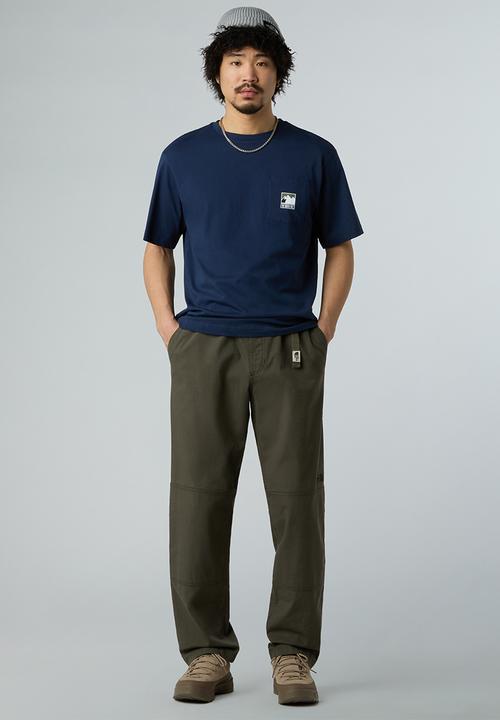 The North Face - Mountain Logo Relaxed Pocket Tee - Summit Navy (8K2)