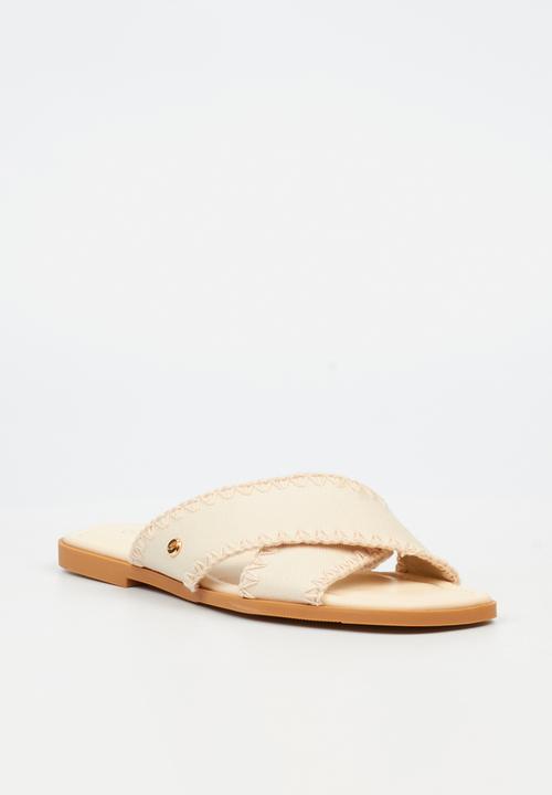 Miss Black - Cream 2 slide - beige